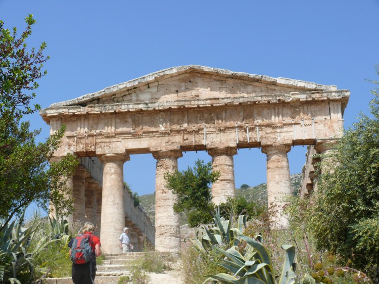 segesta_001.jpg